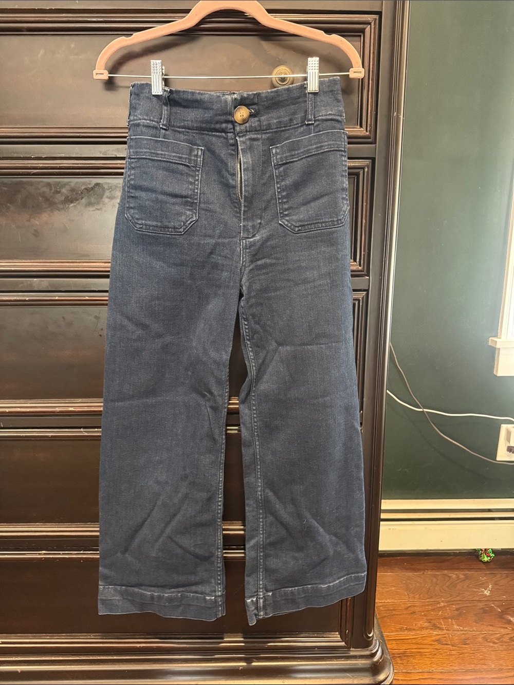 Anthropologie Maeve Dark denim Wide-Leg Jeans with Front Patch Pockets